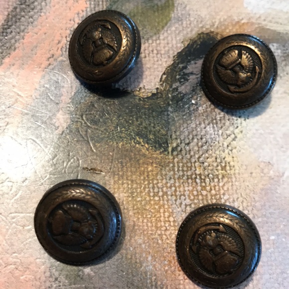 Blazer buttons - Picture 3 of 6